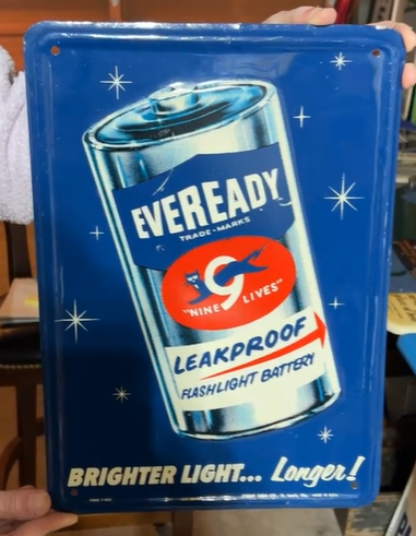 Eveready Nine Lives Leakproof Flashlight Battery SST Embossed Edge Sign