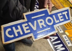 Chevrolet Bow Tie from OK Used Cars Neon SSP Flange Sign