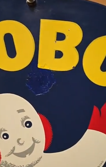 Snoboy Fresh Fruits and Vegetables SSP Round Truck Door Sign