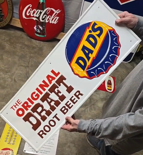 Original Dad’s Root Beer Bottle Cap Horizontal SST Embossed Sign