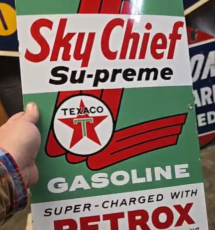 Texaco Sky Chief Gasoline with Petrox SSP Pump Plate