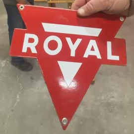 Royal Gasoline Triangle SSP Pump Plate