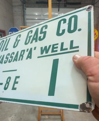 Sinclair Oil & Gas Amanda Vassar Well Lease SSP Sign Jail Bar Logo