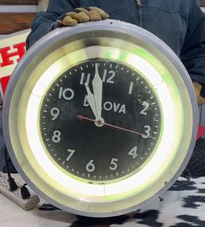 Bulova 21 Inch Neon Clock