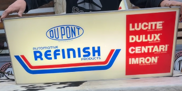 DuPont Automotive Refinish Products Plastic Light Up Sign