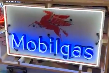 Mobilgas Pegasus 6 Foot SSP Neon Sign