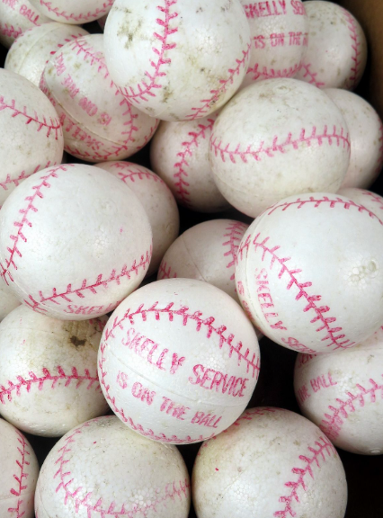 1960 Lot of 26 Skelly (oil) Service Is On The Ball Styrofoam Baseballs