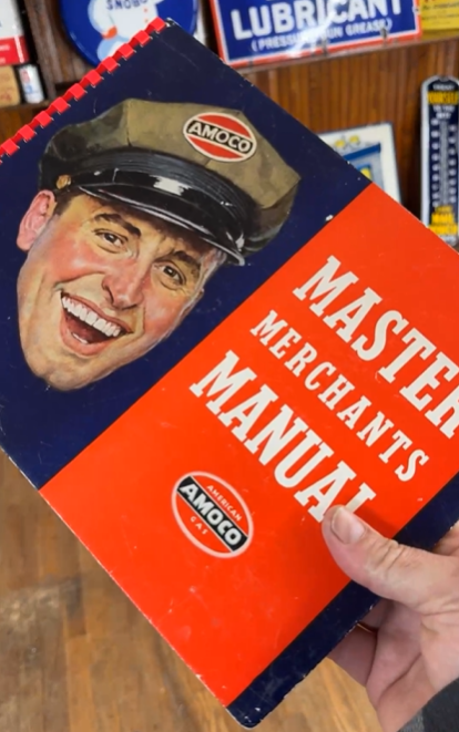 Amoco American Gas Master Merchants Manual 1939 Book