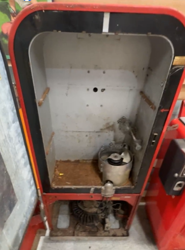 Drink Coca-Cola in Bottles Vendo 39 Bottle Dispenser