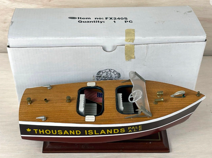 1999 Thousand Islands Pale Ale Vintage Pleasure Boat Toy Sacketts Harbor New York