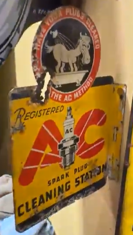 AC Spark Plugs Cleaning Station DST Flange Sign