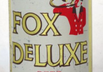 1960 Fox DeLuxe Beer (Full) 12oz Flat Top Can Waukesha Wisconsin