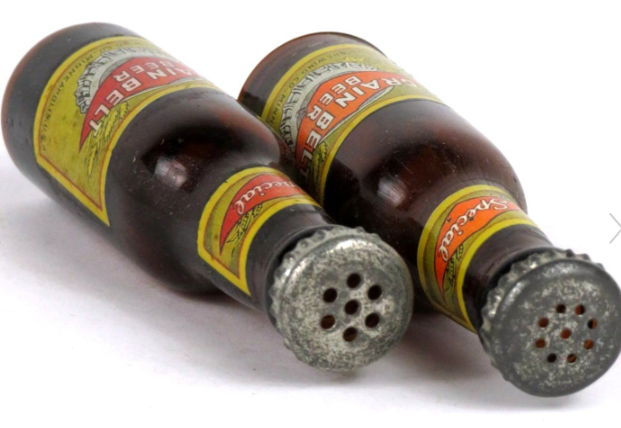 1943 Grain Belt Beer Salt & Pepper Set 4 Inch Minneapolis Minnesota