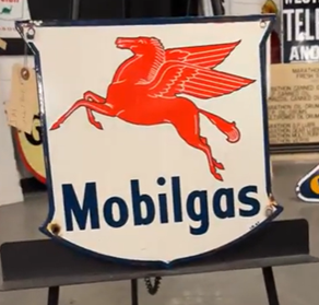 Mobilgas with Pegasus 1947 SSP Pump Plate