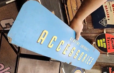 Chevrolet Genuine Accessories Double-Sided Masonite Sign