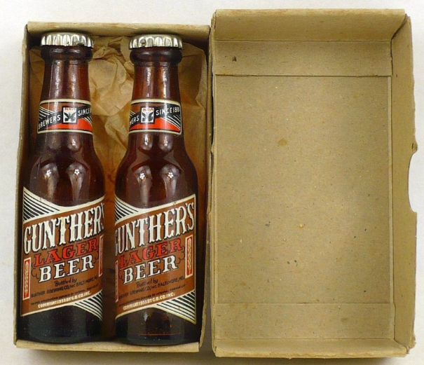 1933 Gunther’s Lager Beer Salt & Pepper Set In Box 4¼ Inch Baltimore Maryland