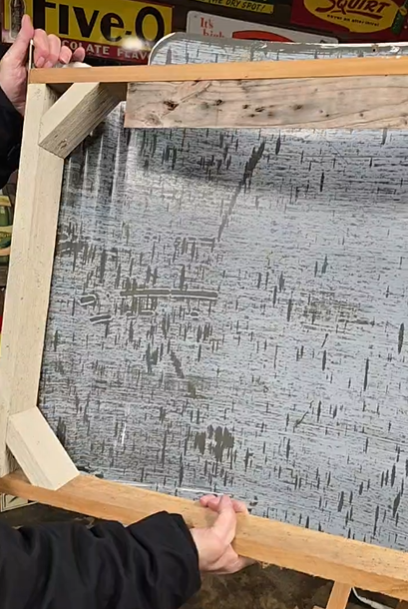 7Up SST Convex Sign with Stepped Edges