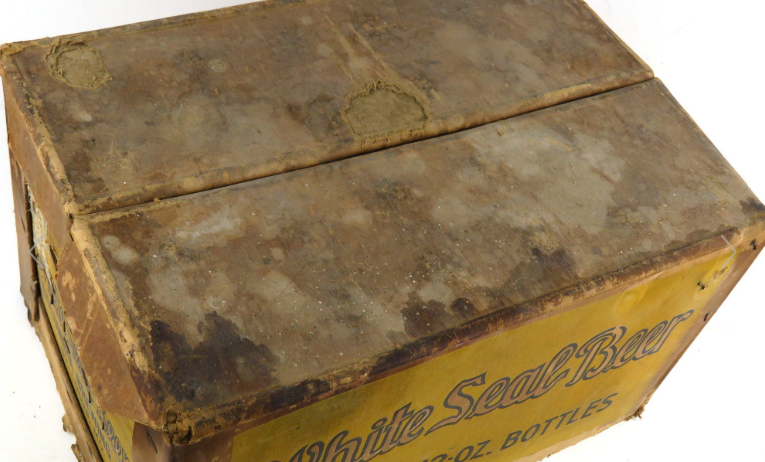 1938 White Seal Fiberboard Beer Crate St. Louis Missouri