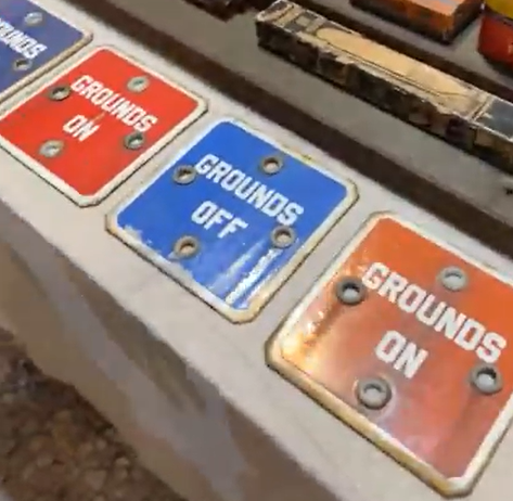 Gounds Off SSP Signs (set of six)