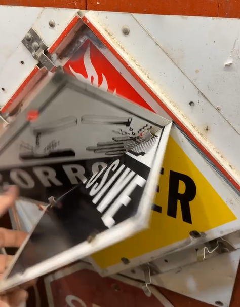 Flammable Changeable SST Truck Sign