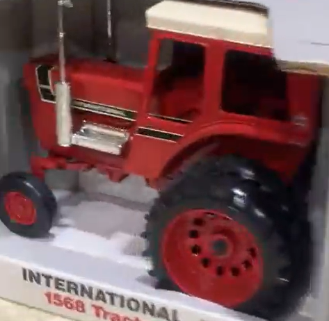 International 1568 Tractor 1/16th Scale Model by Ertl