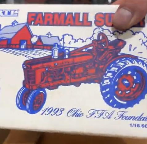 Farmall Super H 1/16th Scale Model Tractor