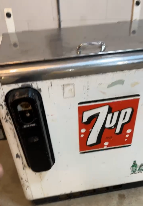 7Up Slider Soda Pop Machine by Ideal
