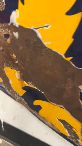 Bear Wheel Aligning Axel and Frame Service Die Cut SSP Sign