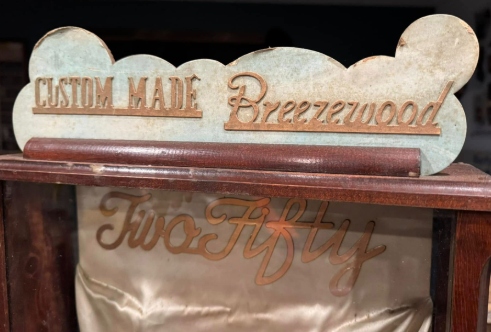 Breezewood Pipe Company Store Countertop Display Case