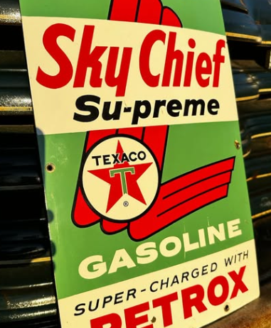 Texaco Sky Chief Su-preme Gasoline with Petrox SSP Pump Plate