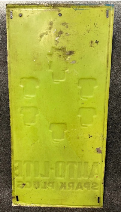 Auto Light Spark Plugs SST Embossed Sign