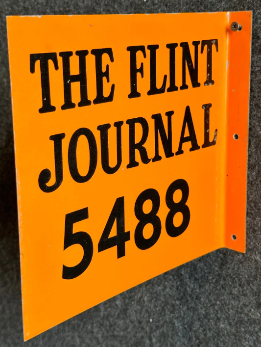 The Flint Journal 5488 DST Newspaper Flange Sign