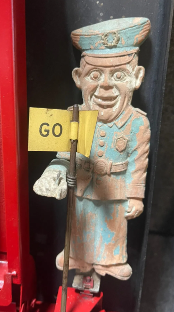 Pulver Chewing Gum 1 Cent Machine with Original Key & Yellow Paint