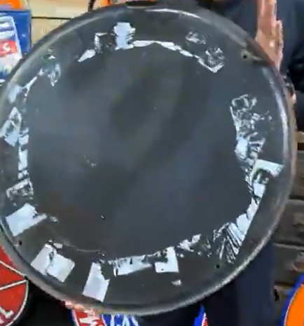 Veedol Motor Oil Green Band with Wings SSP 29 Inch Sign