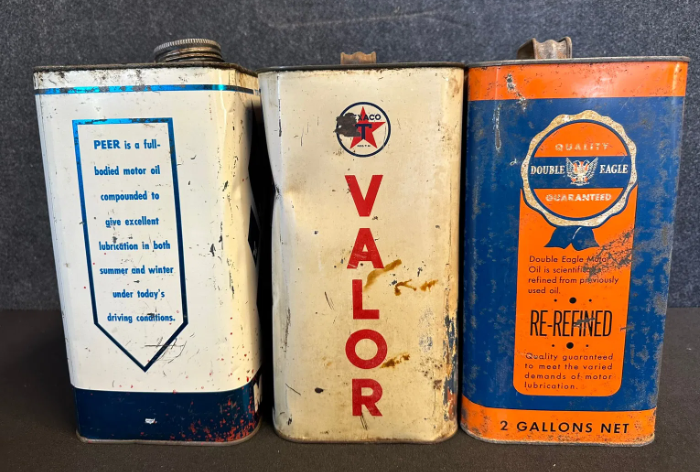 Lot of Three 2-Gallon Motor Oil Cans: Texaco Valor, Double Eagle & Peer