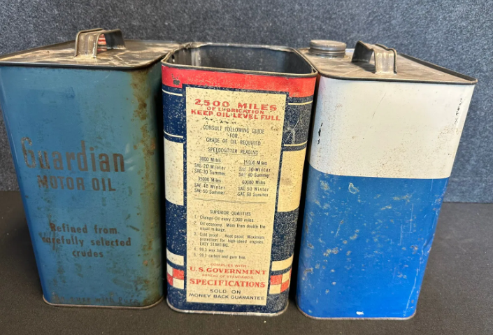 Lot of Three 2-Gallon Motor Oil Cans: Pure Guardian, Kenwood & Union 76
