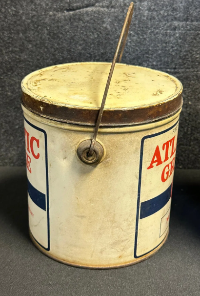 Atlantic Grease 5 Lb Pail & Eureka Harness Oil 1 Gallon Can