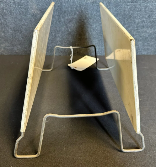 Kelly Springfield Tires SST Store Display Tire Rack