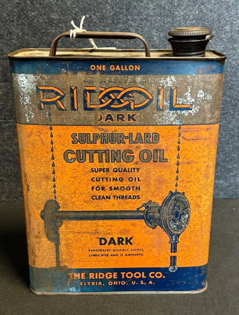 Ridge Tool Co. Ridgoil Dark Sulphur-Lard Cutting Oil Slim 1 Gallon SST Oil Can