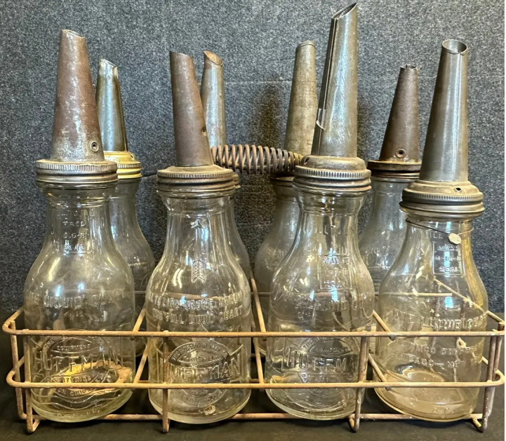 Huffman & Brookins Glass Quart Oil Bottles w/ Carrier