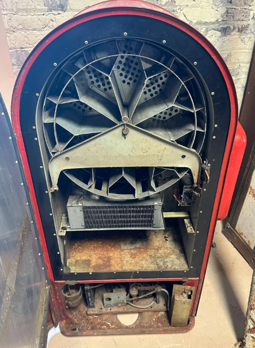 Coca Cola 10 Cent Coke Vending Machine by Jacobs Model 35