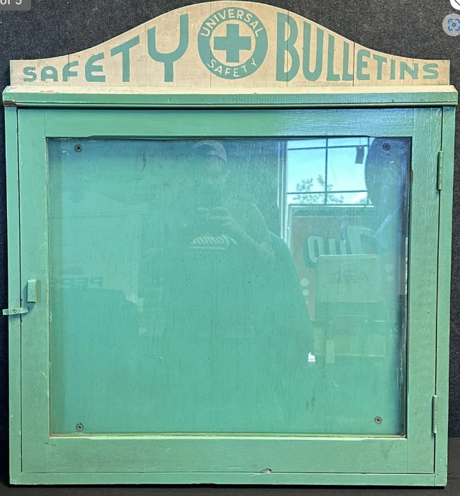 Safety Bulletins Universal Safety Factory Wood Display Case