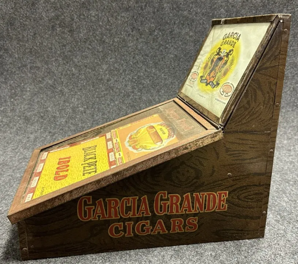 Garcia Grande Cigars Tabletop SST Cigar Store Display