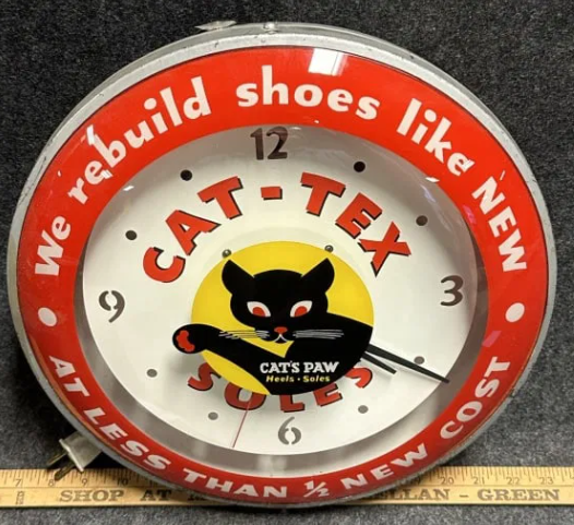 Cats Paw Cat Tex Soles 14″ Advertising Clock