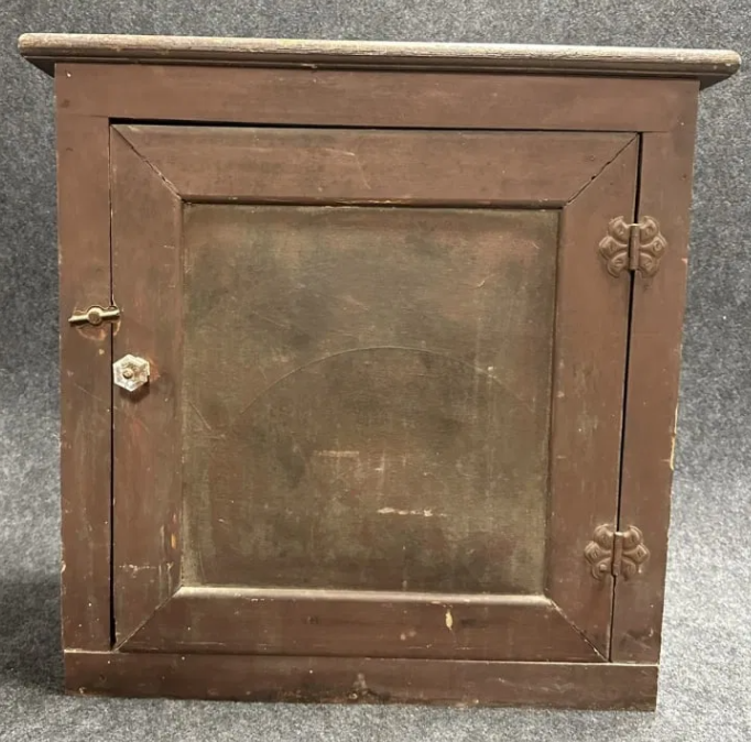 Caille Bros 1920s Riverboat Slot Machine Case