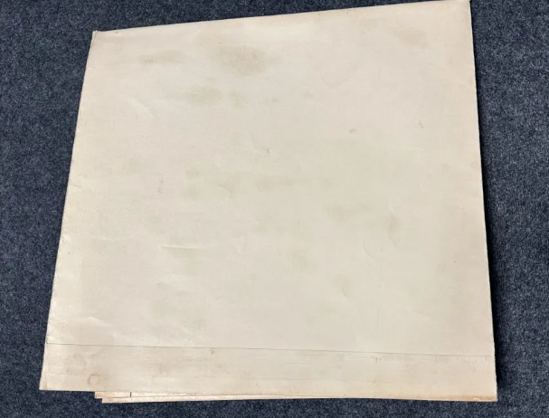 Weed Chains Cardstock Folding Advertising 5′ Sign