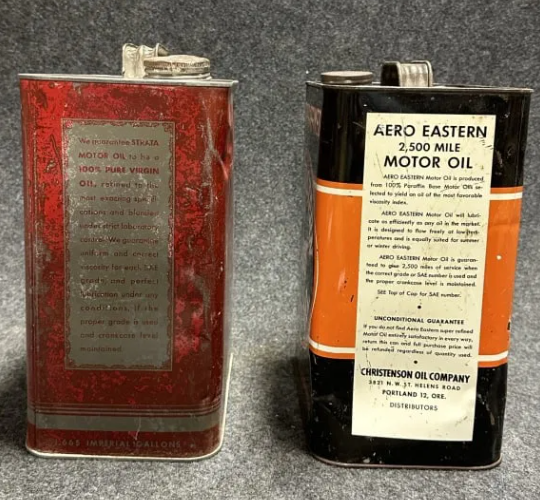 Strata & Aero Eastern Motor Oil Two Gallon Cans w/ Airplane