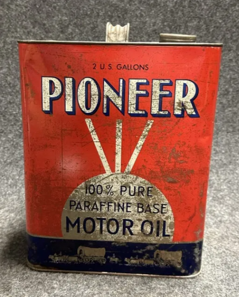 Pioneer 100% Pure Paraffine Base Two Gallon Motor Oil Can