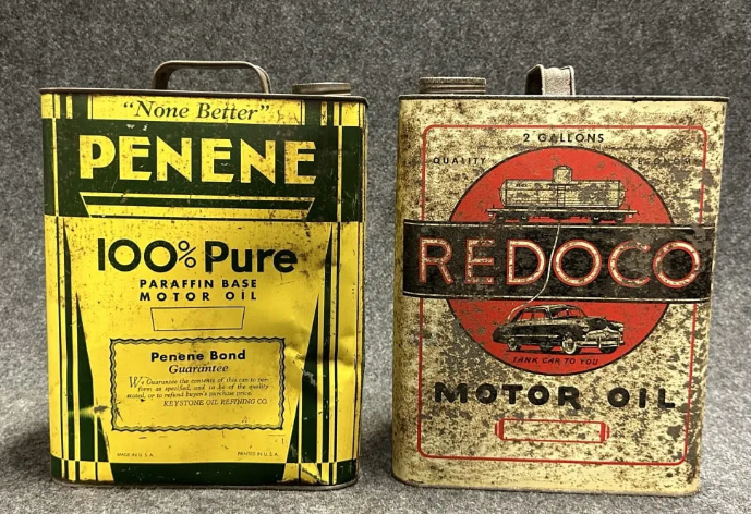 Penene & Redoco 2 Gallon Motor Oil Cans