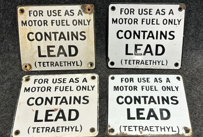 Four Contains Lead SSP Gas Pump Signs